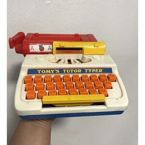 Tomy's Tutor Typer Typewriter Plastic Toy TOMY 1977 Vintage READ DESCRIPTION